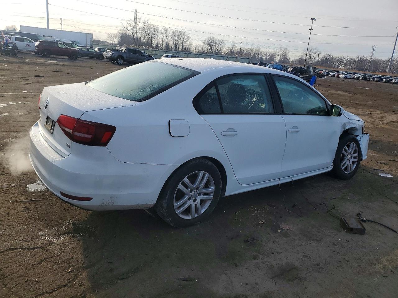 2018 VOLKSWAGEN JETTA S photo 5