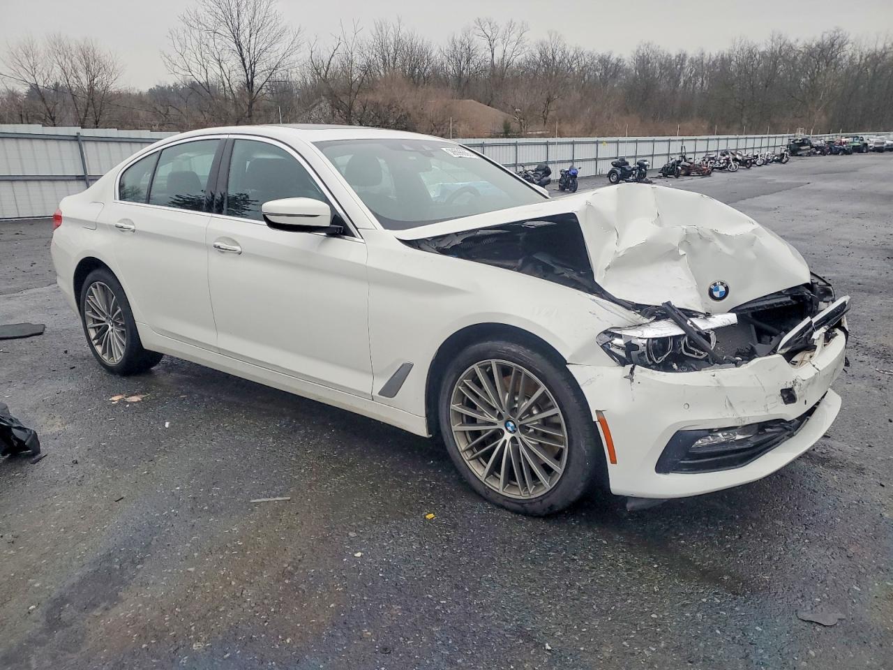 2018 BMW 530 XI photo 4