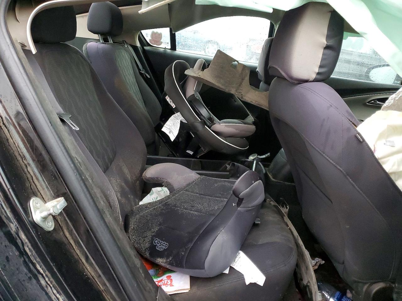 2013 CHEVROLET VOLT photo 10