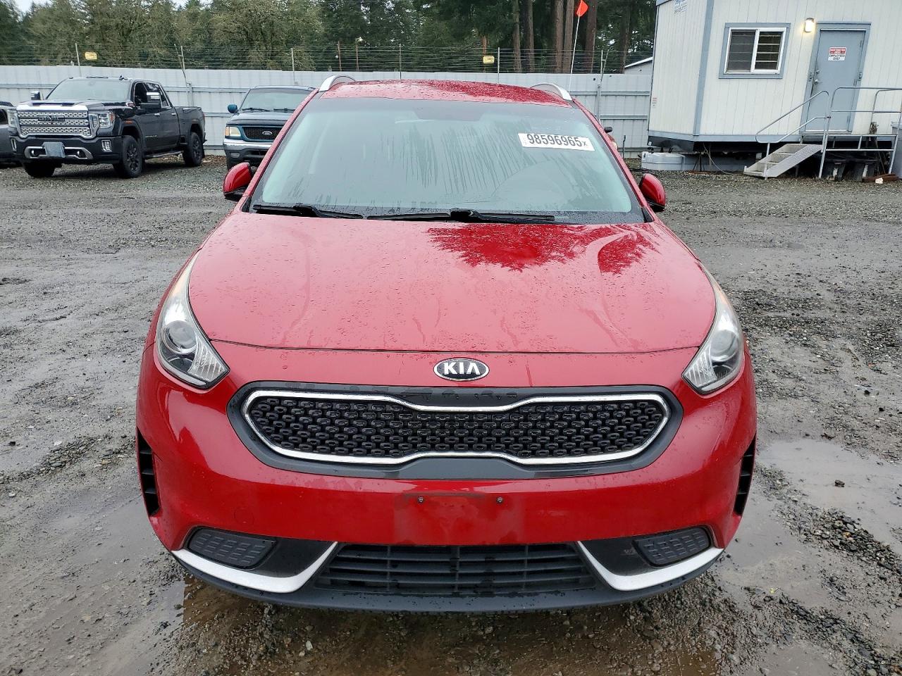 2018 KIA NIRO FE photo 5