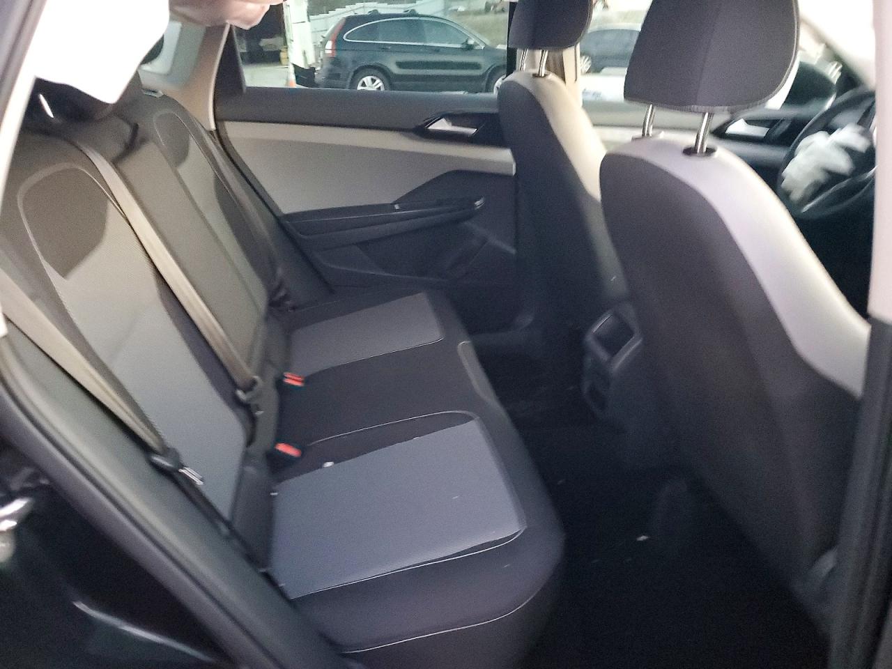2024 VOLKSWAGEN TAOS S photo 11