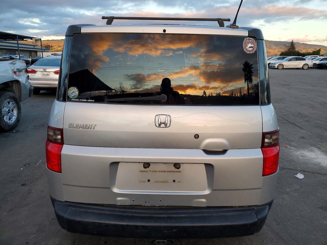2006 HONDA ELEMENT EX photo 6