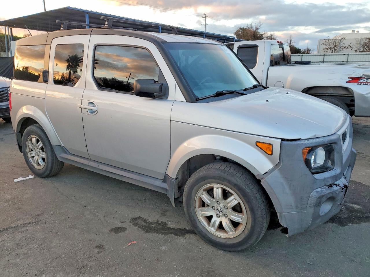 2006 HONDA ELEMENT EX photo 4