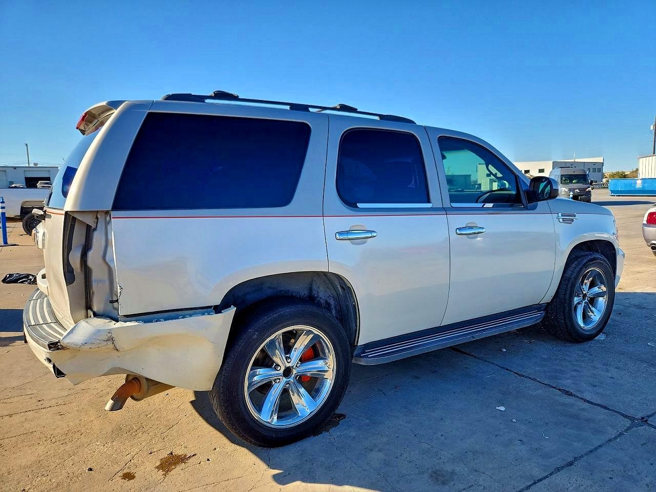 2007 CHEVROLET TAHOE C1500 photo 3