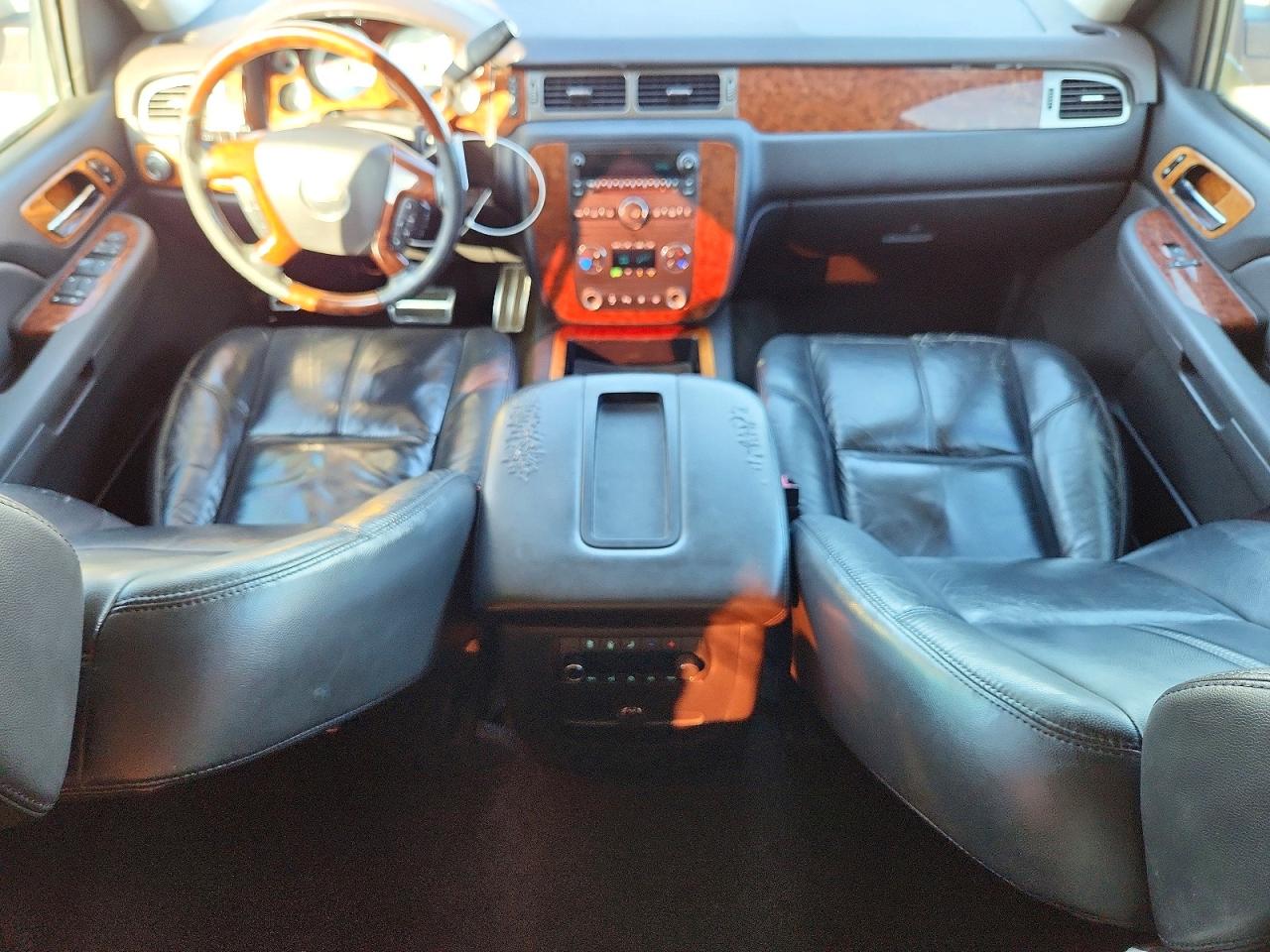 2007 CHEVROLET TAHOE C1500 photo 8