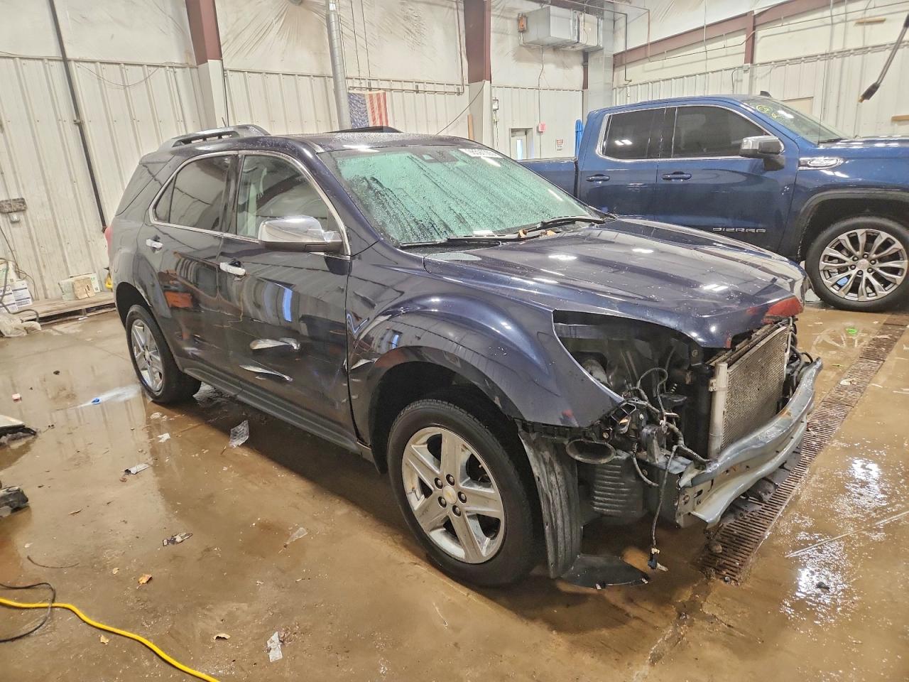 2015 CHEVROLET EQUINOX LTZ photo 4