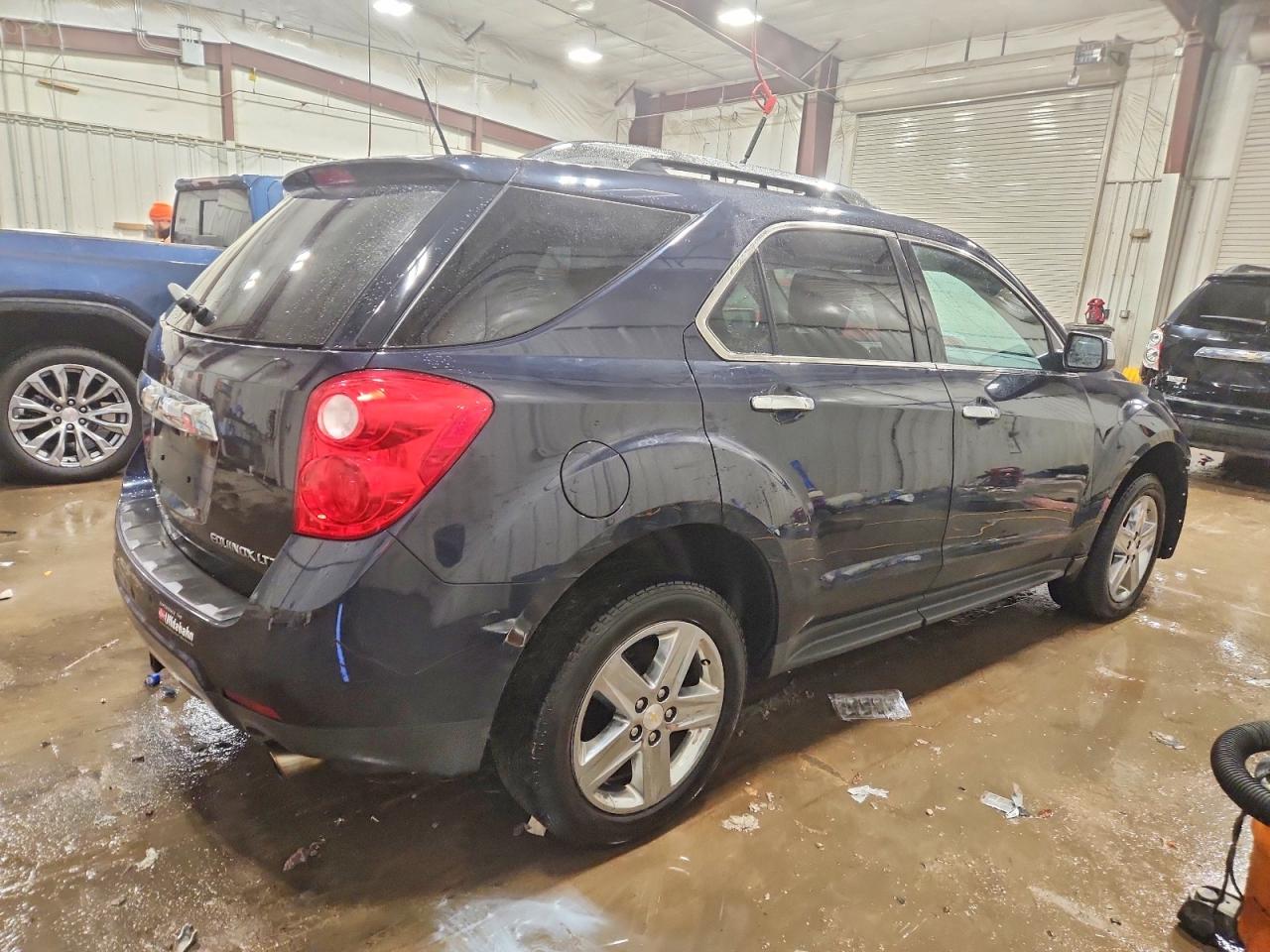 2015 CHEVROLET EQUINOX LTZ photo 3