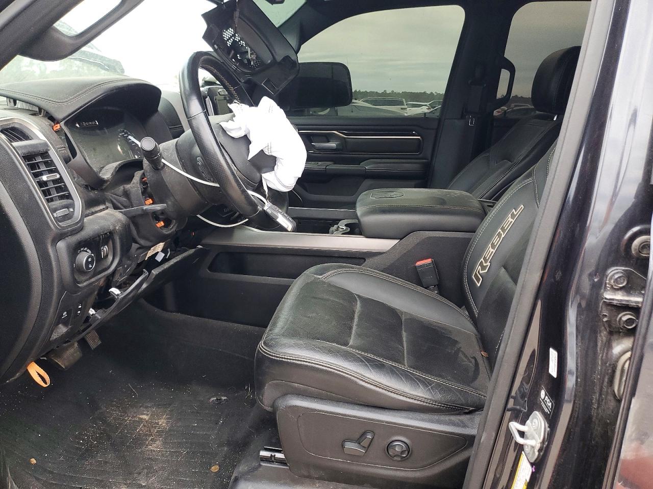 2021 RAM 1500 REBEL photo 7