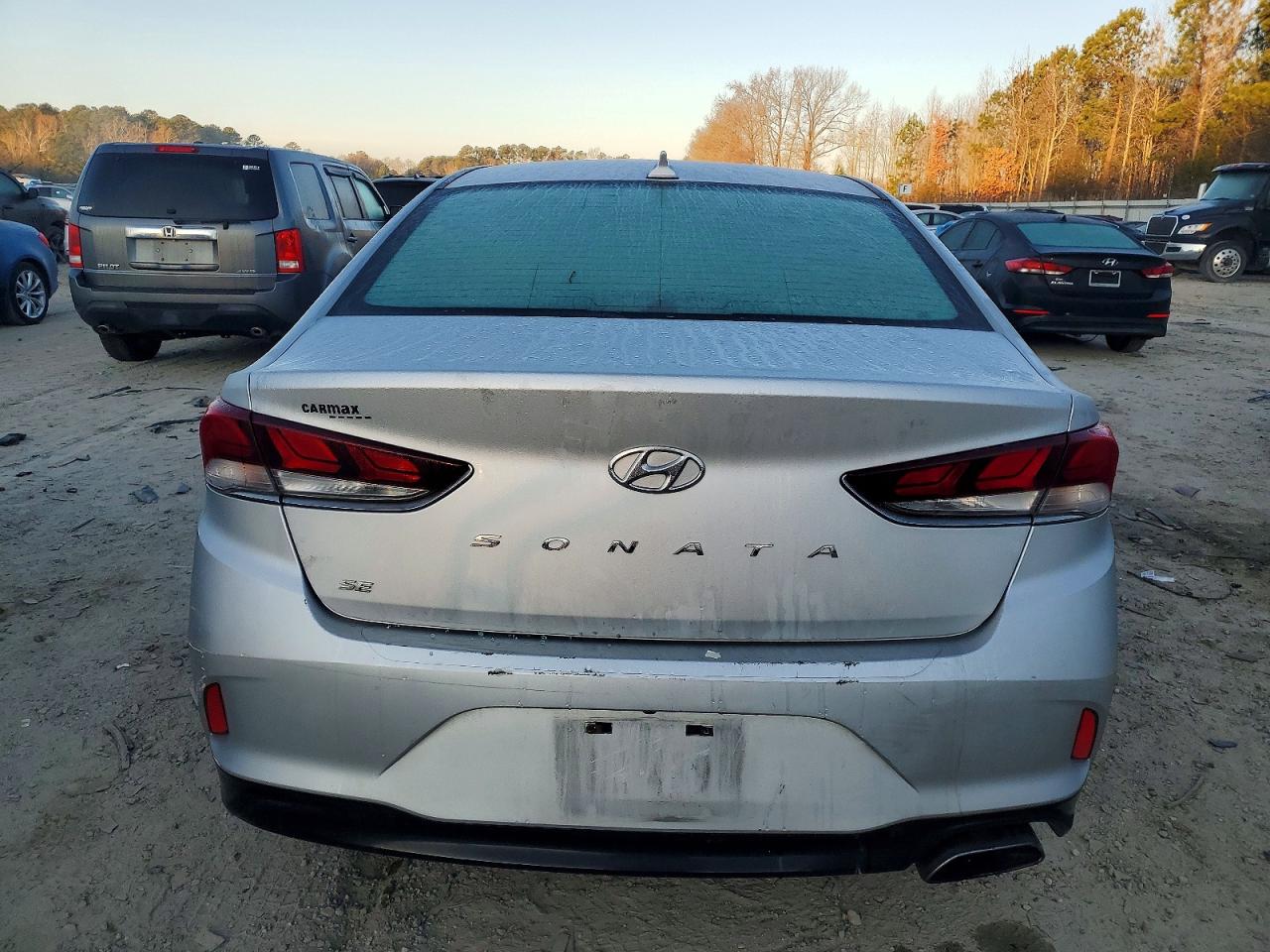 2018 HYUNDAI SONATA SE photo 6