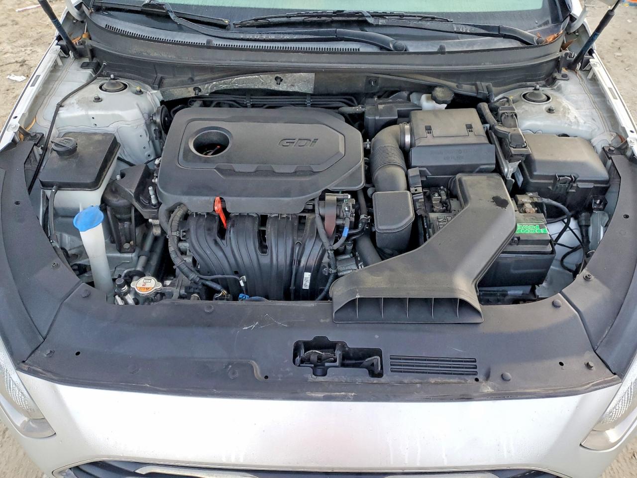 2018 HYUNDAI SONATA SE photo 11