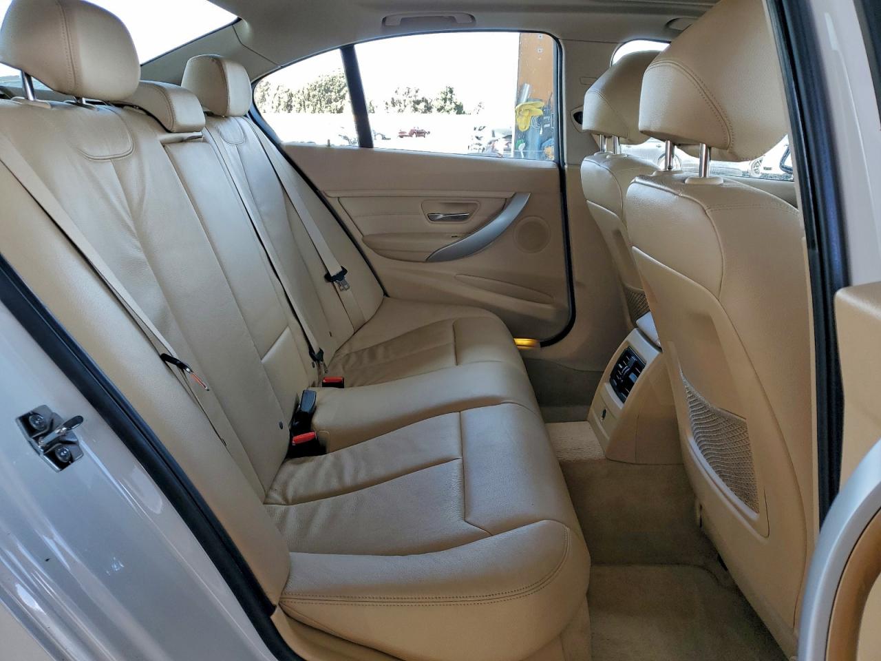 2012 BMW 328 I SULEV photo 10