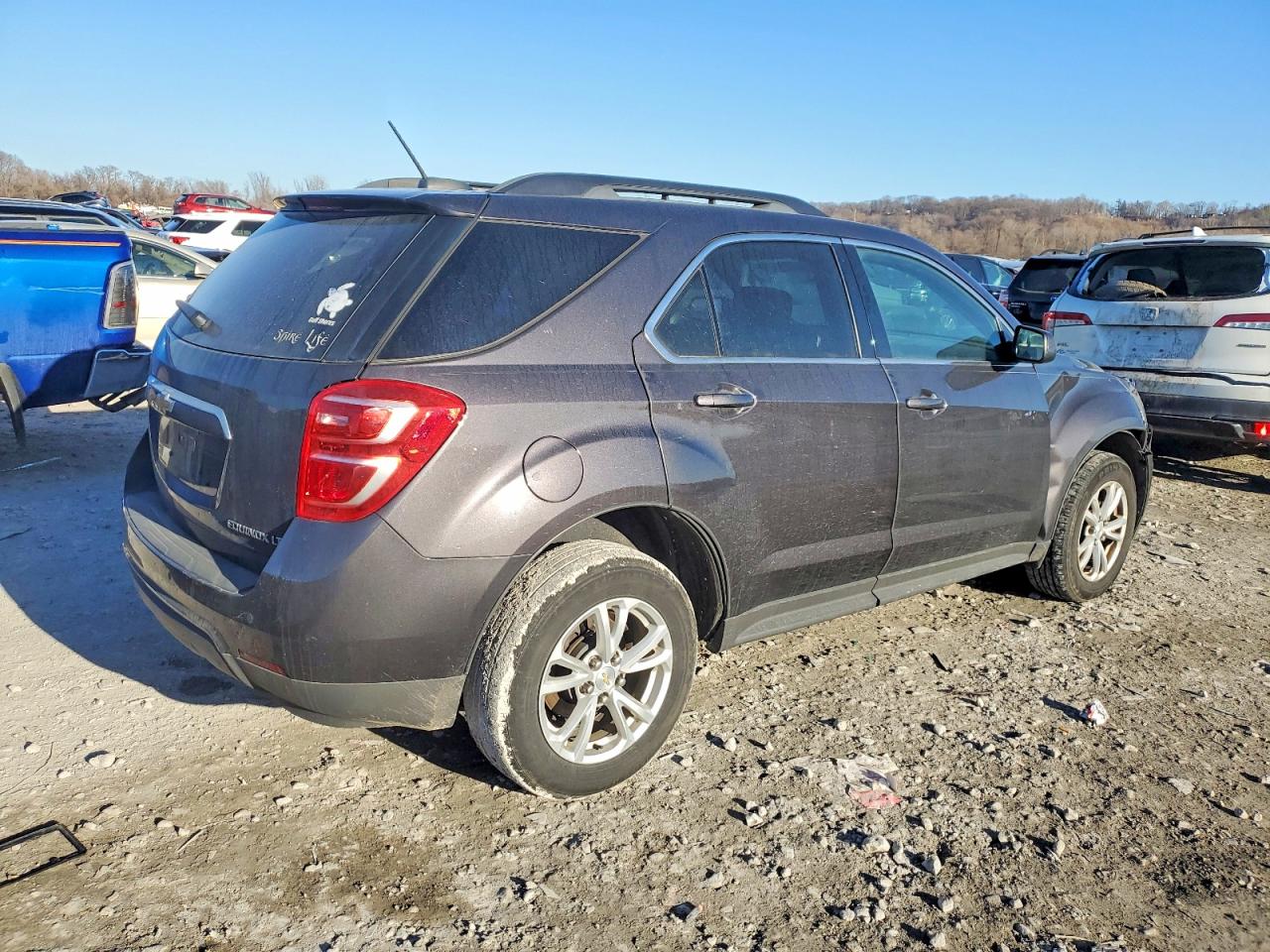 2016 CHEVROLET EQUINOX LT photo 3