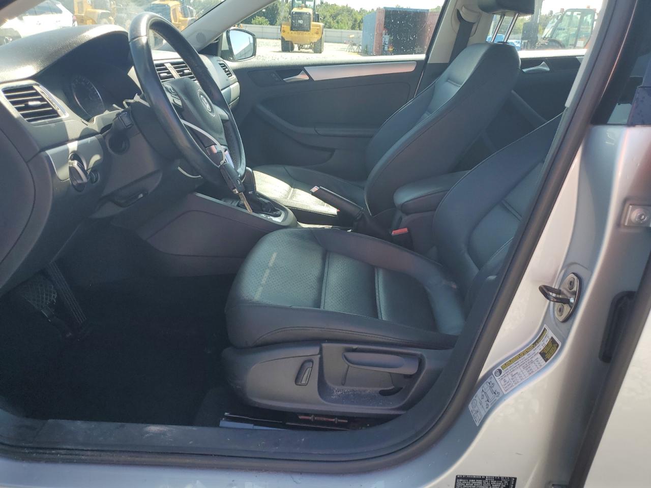 2013 VOLKSWAGEN JETTA SE photo 7