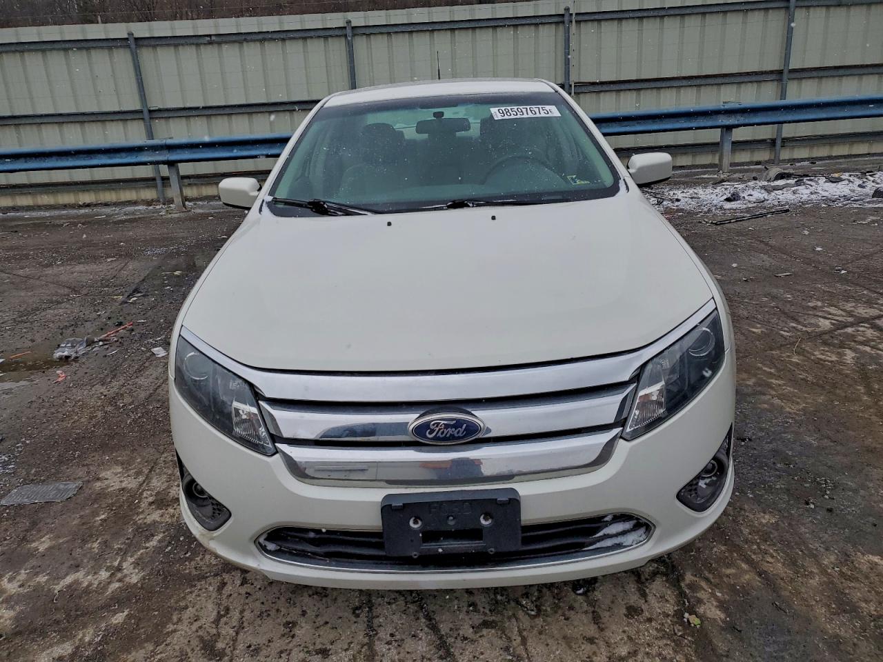 2010 FORD FUSION SE photo 13