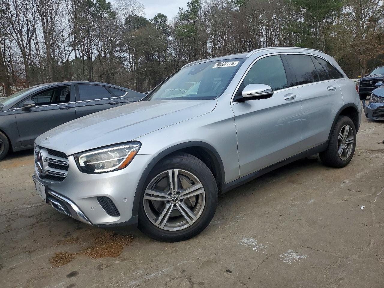 2020 MERCEDES-BENZ GLC