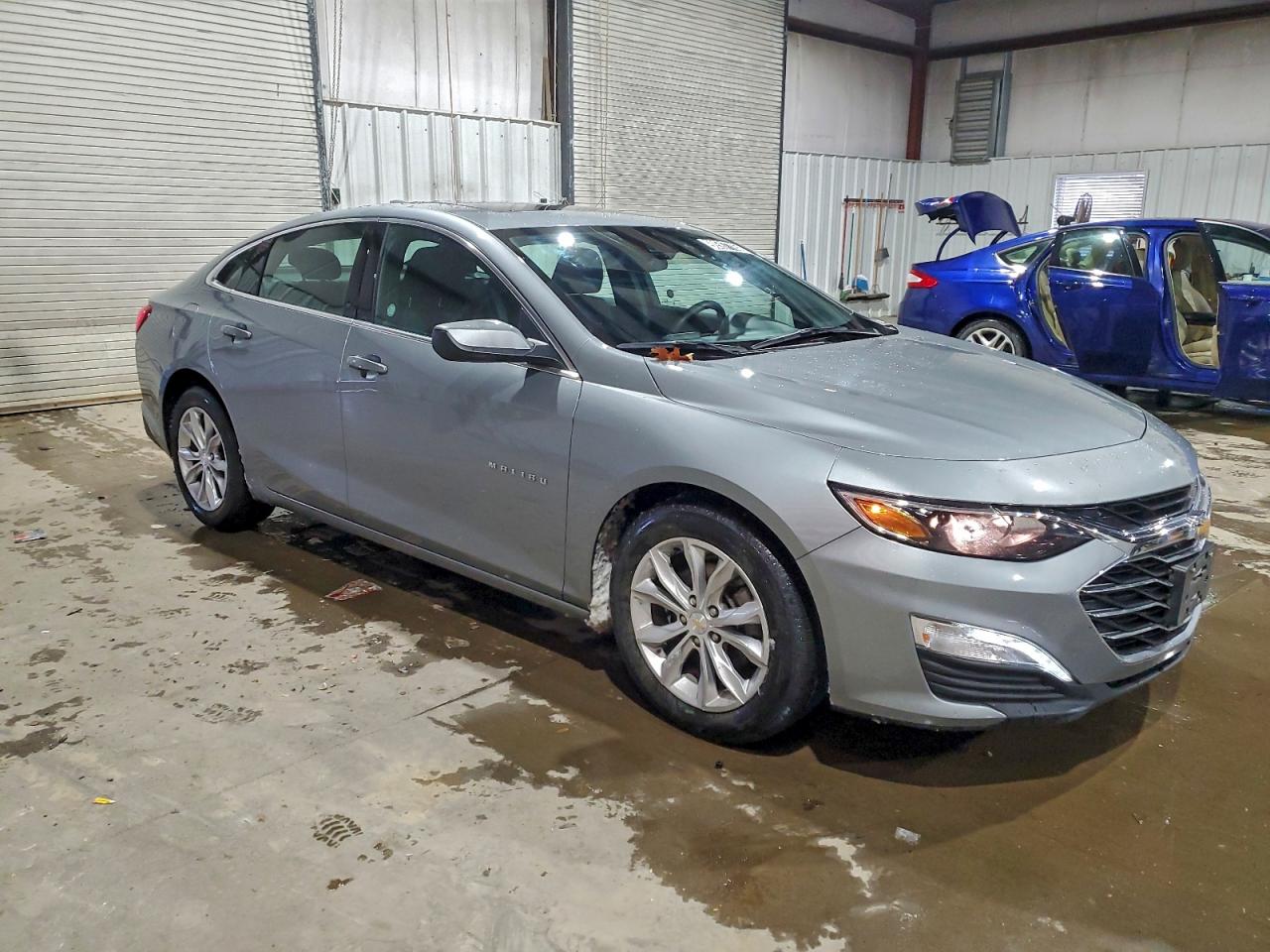 2024 CHEVROLET MALIBU LT photo 4