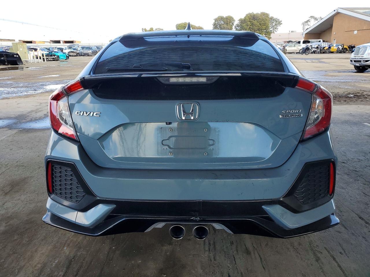 2017 HONDA CIVIC SPORT TOURING photo 6