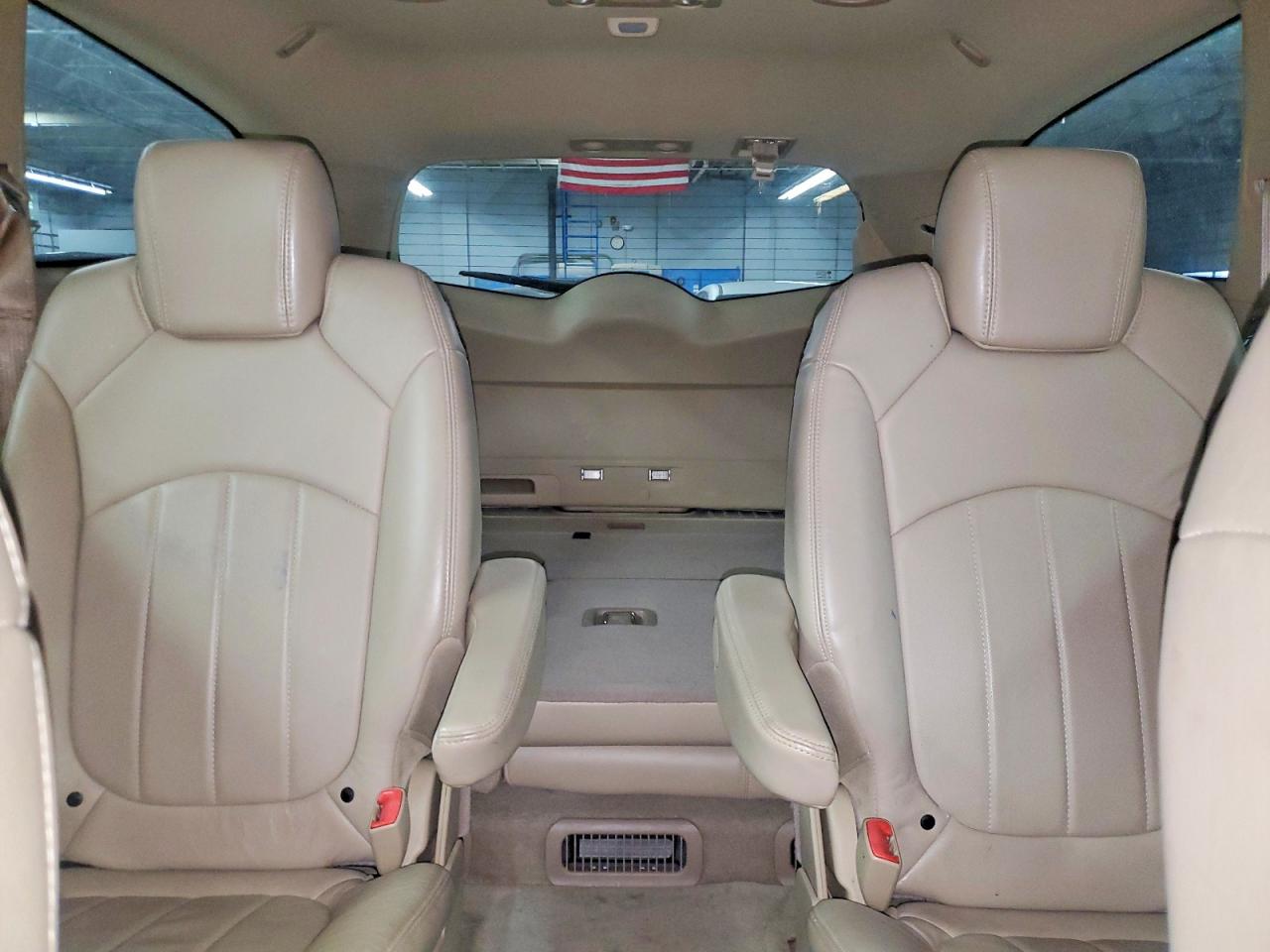 2008 BUICK ENCLAVE CXL photo 10