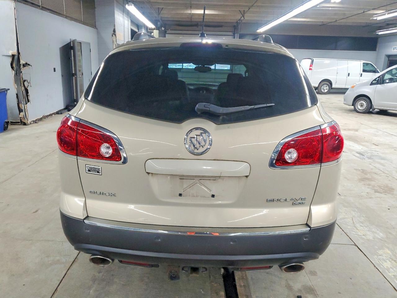 2008 BUICK ENCLAVE CXL photo 6