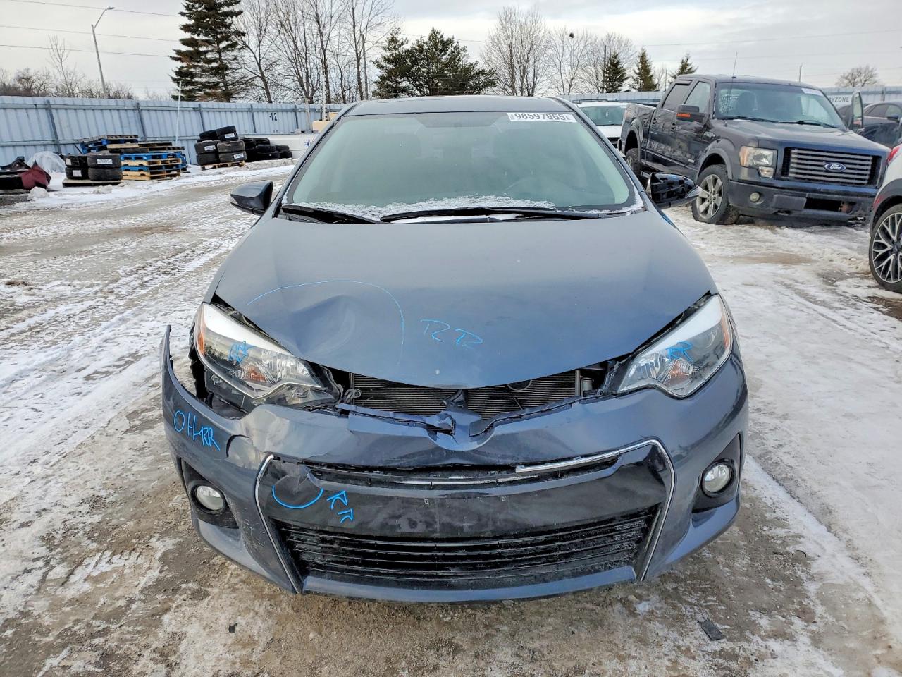 2014 TOYOTA COROLLA L photo 5
