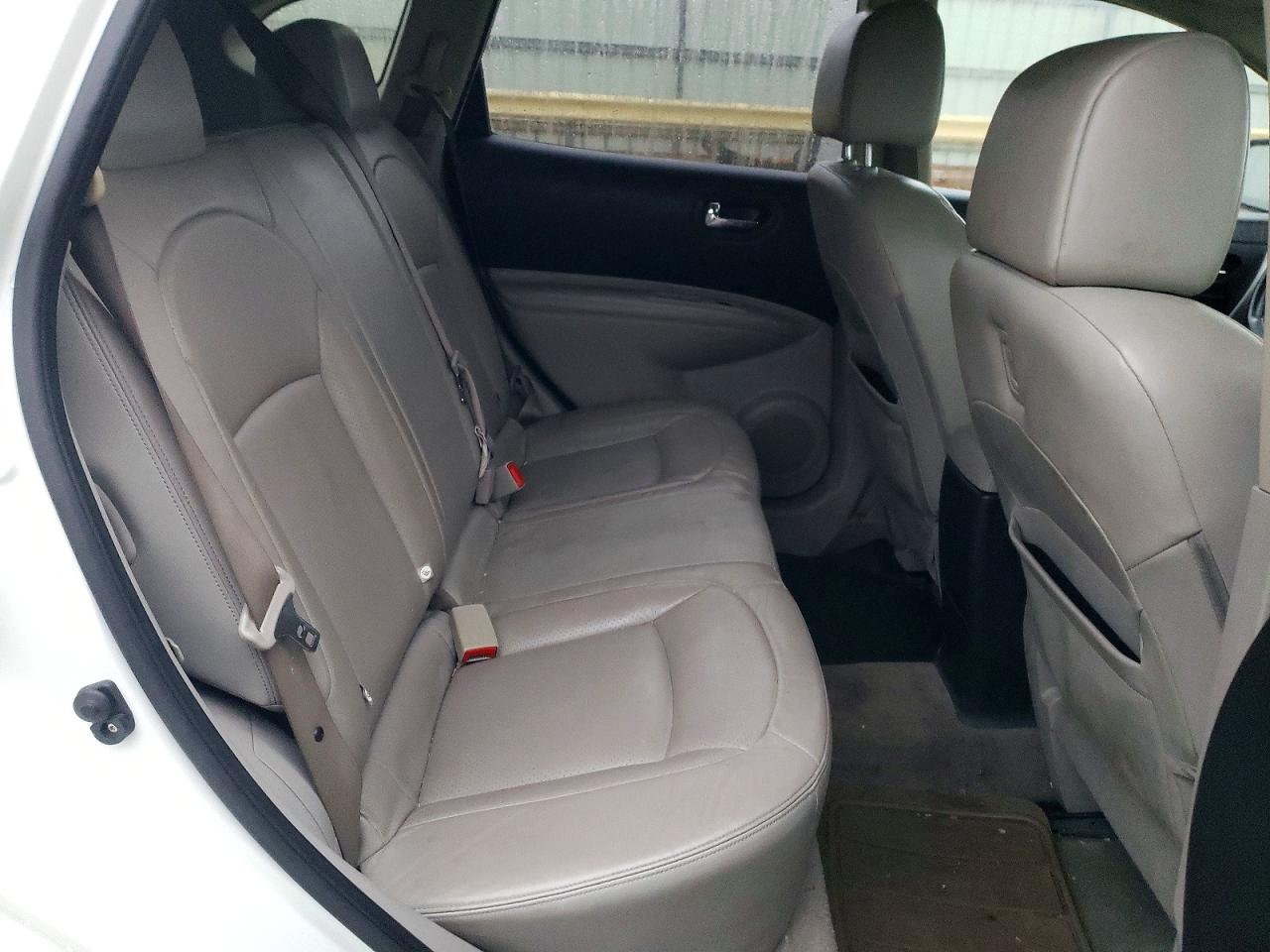 2011 NISSAN ROGUE S photo 11