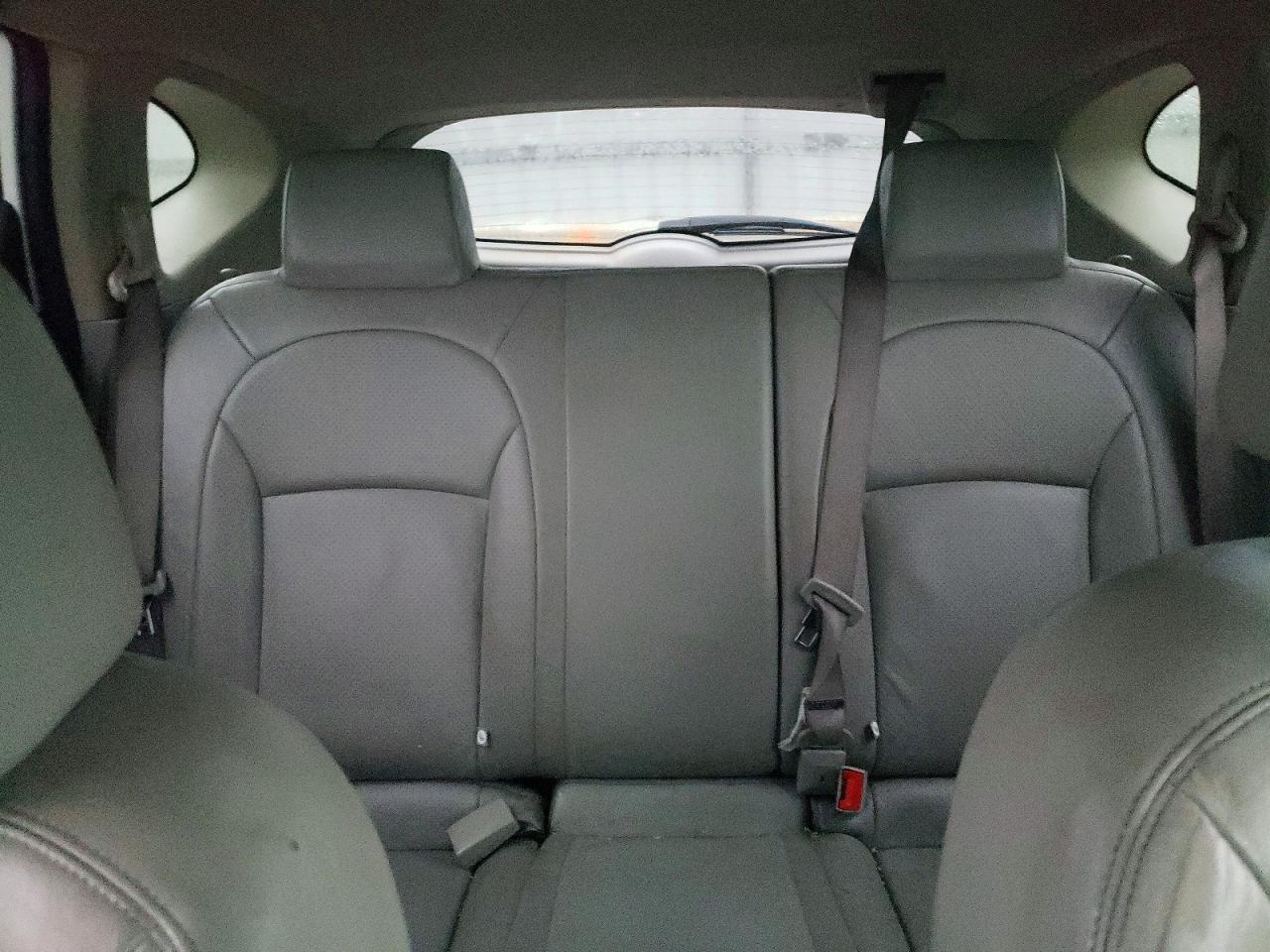 2011 NISSAN ROGUE S photo 10