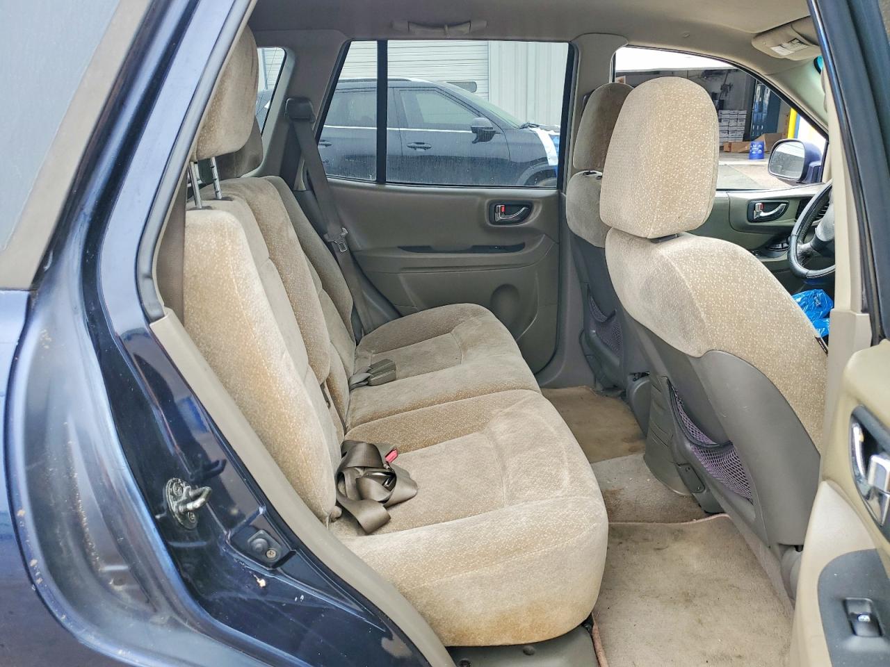 2004 HYUNDAI SANTA FE GLS photo 11