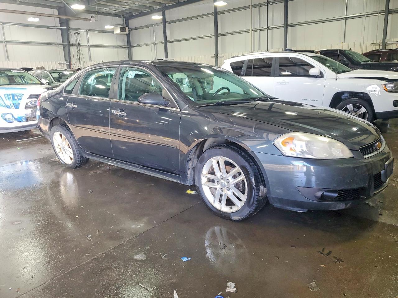 2013 CHEVROLET IMPALA LTZ photo 4