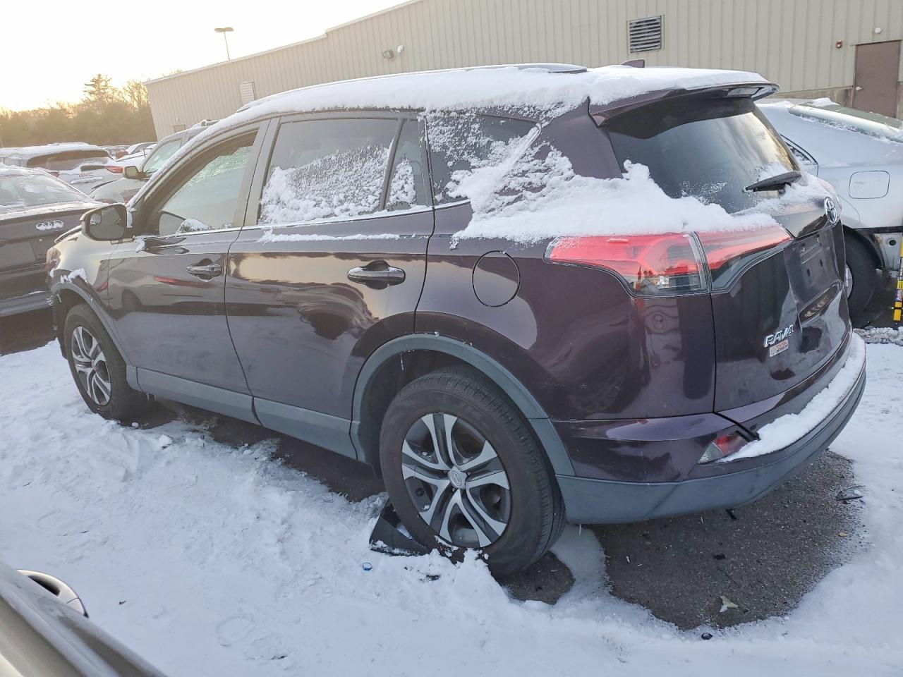 2016 TOYOTA RAV4 LE photo 2