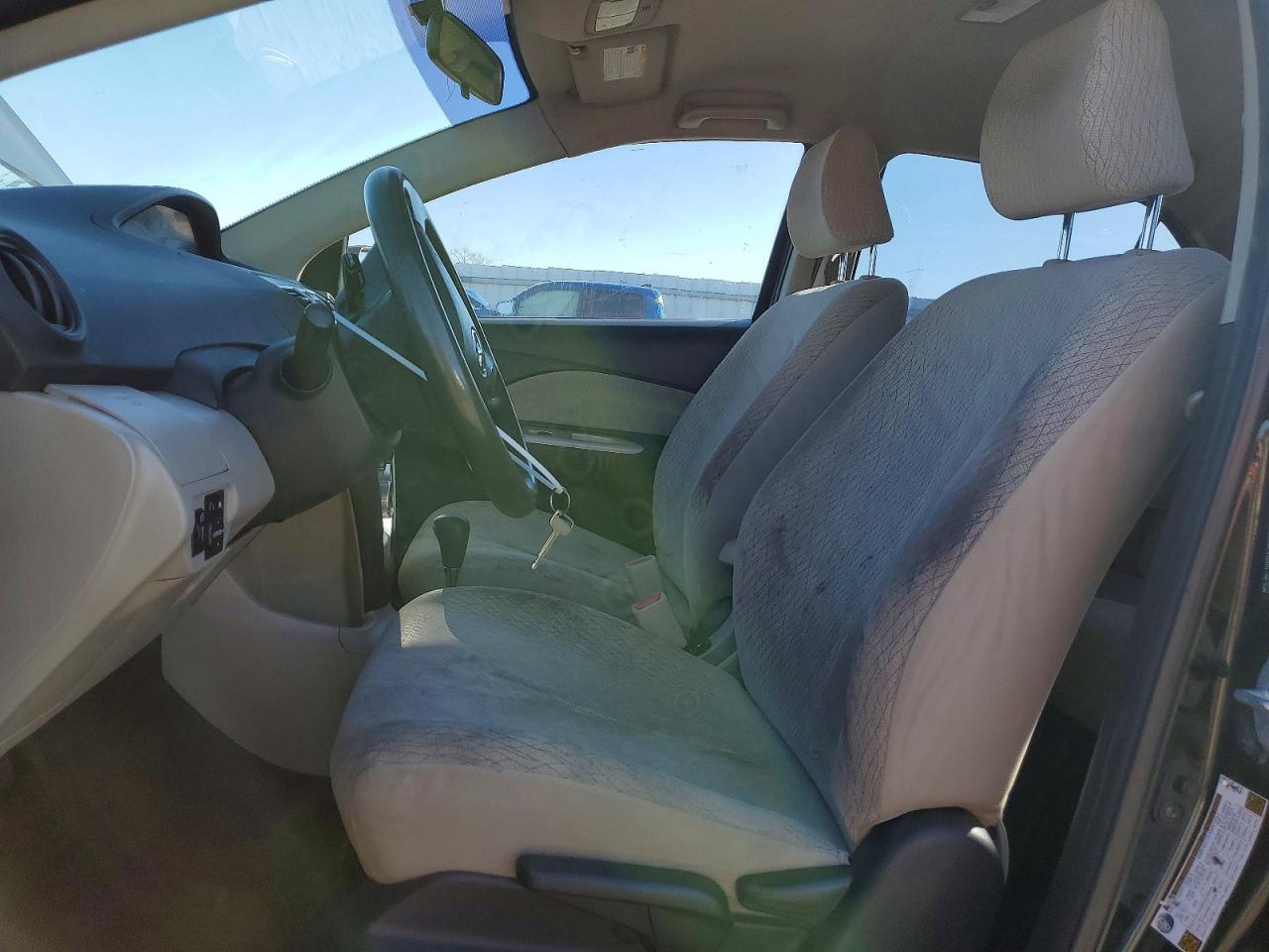2007 TOYOTA YARIS photo 7