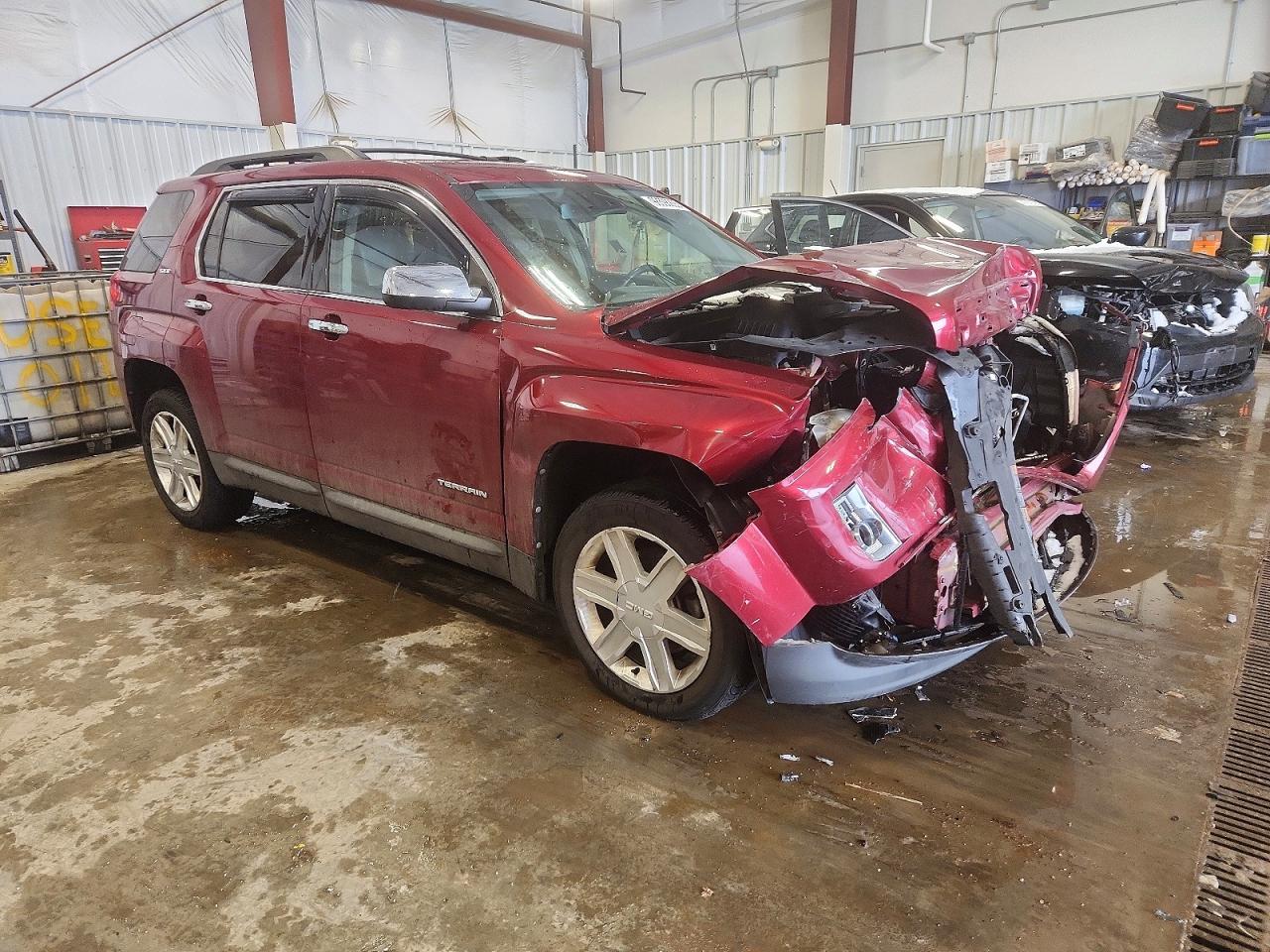 2012 GMC TERRAIN SLT photo 4