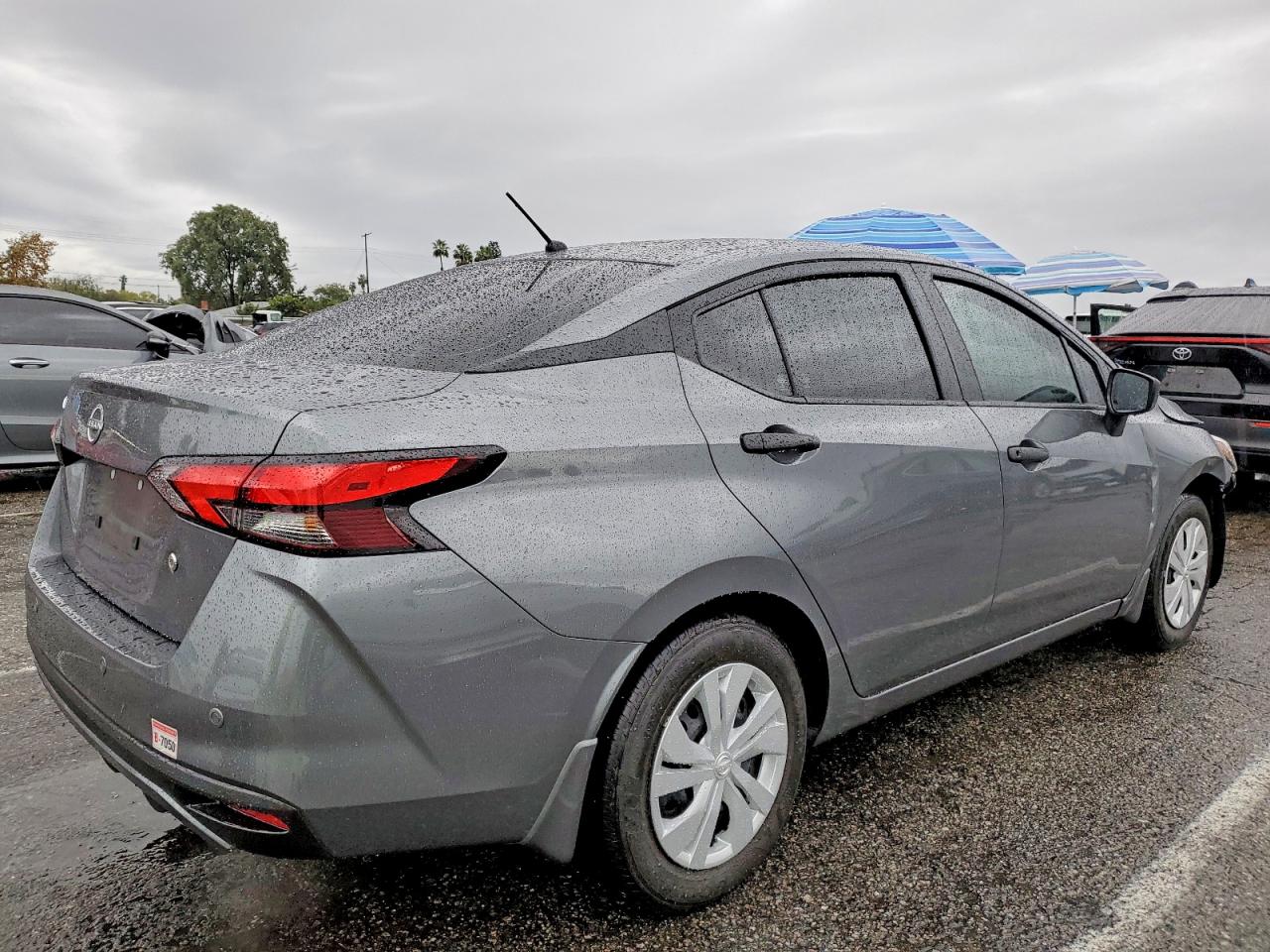 2025 NISSAN VERSA S photo 3