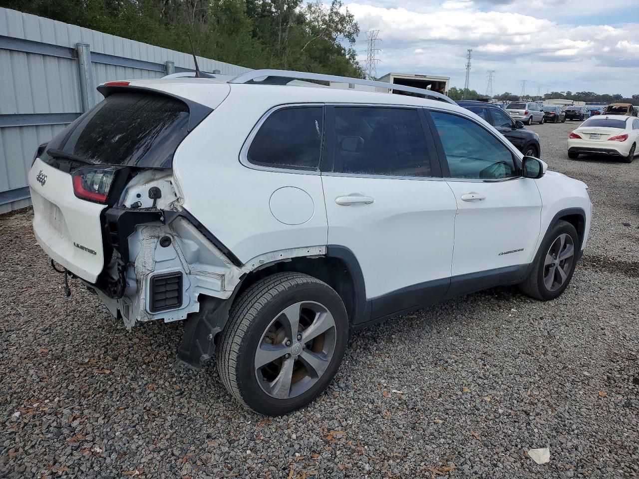 2019 JEEP CHEROKEE LIMITED photo 3