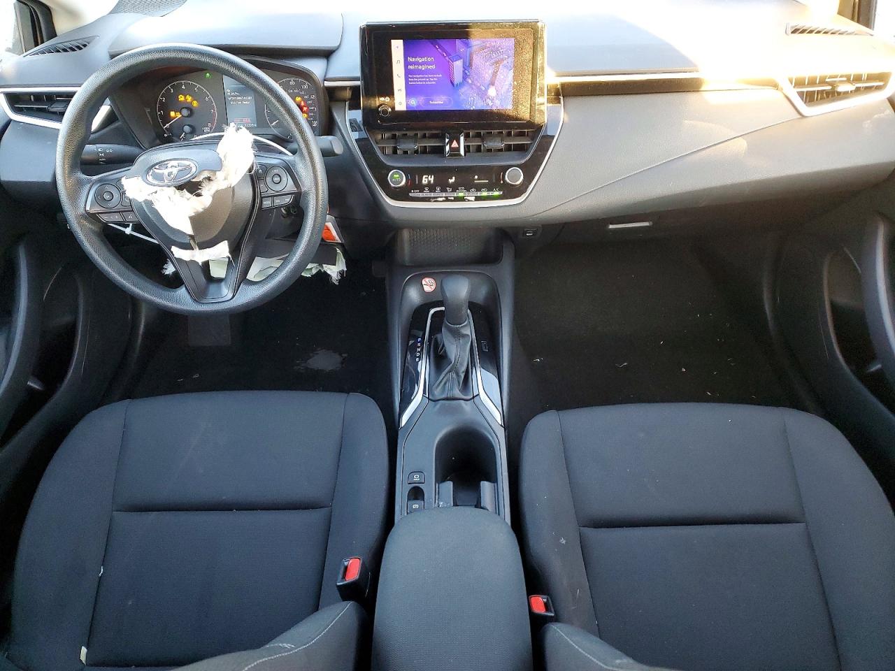 2024 TOYOTA COROLLA LE photo 8