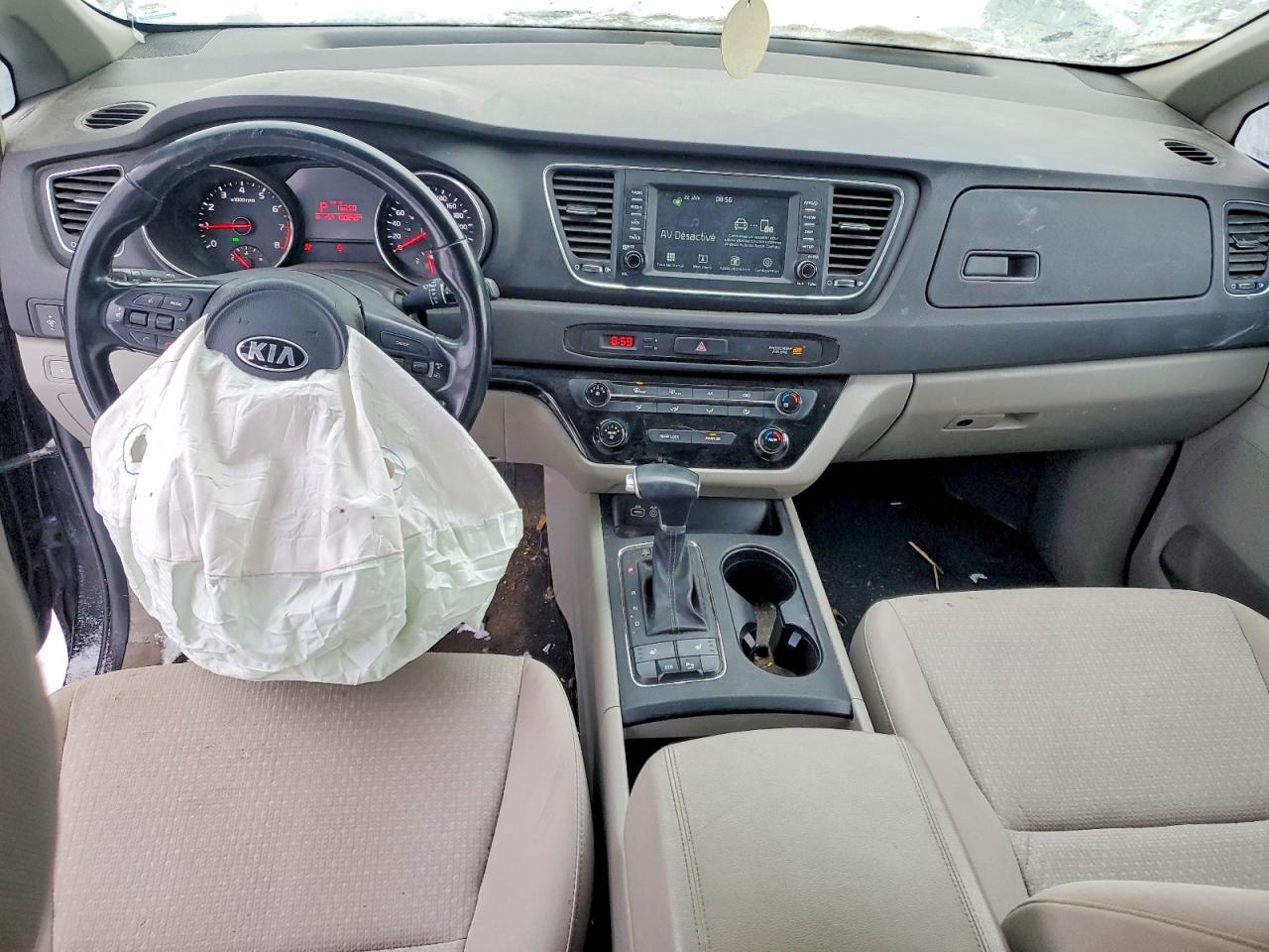 2018 KIA SEDONA LX photo 8