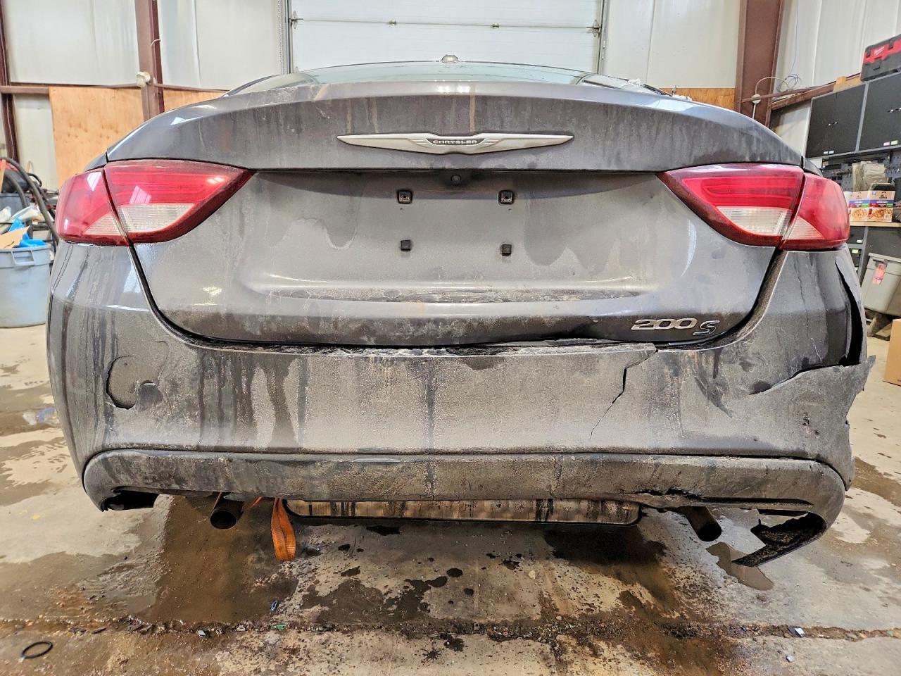 2016 CHRYSLER 200 S photo 6