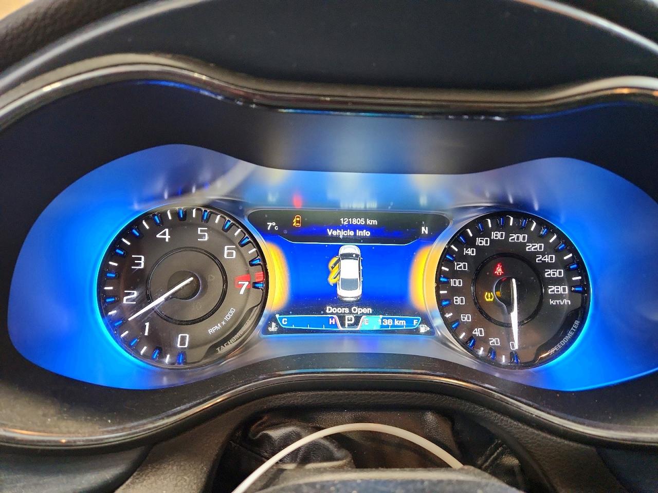 2016 CHRYSLER 200 S photo 9