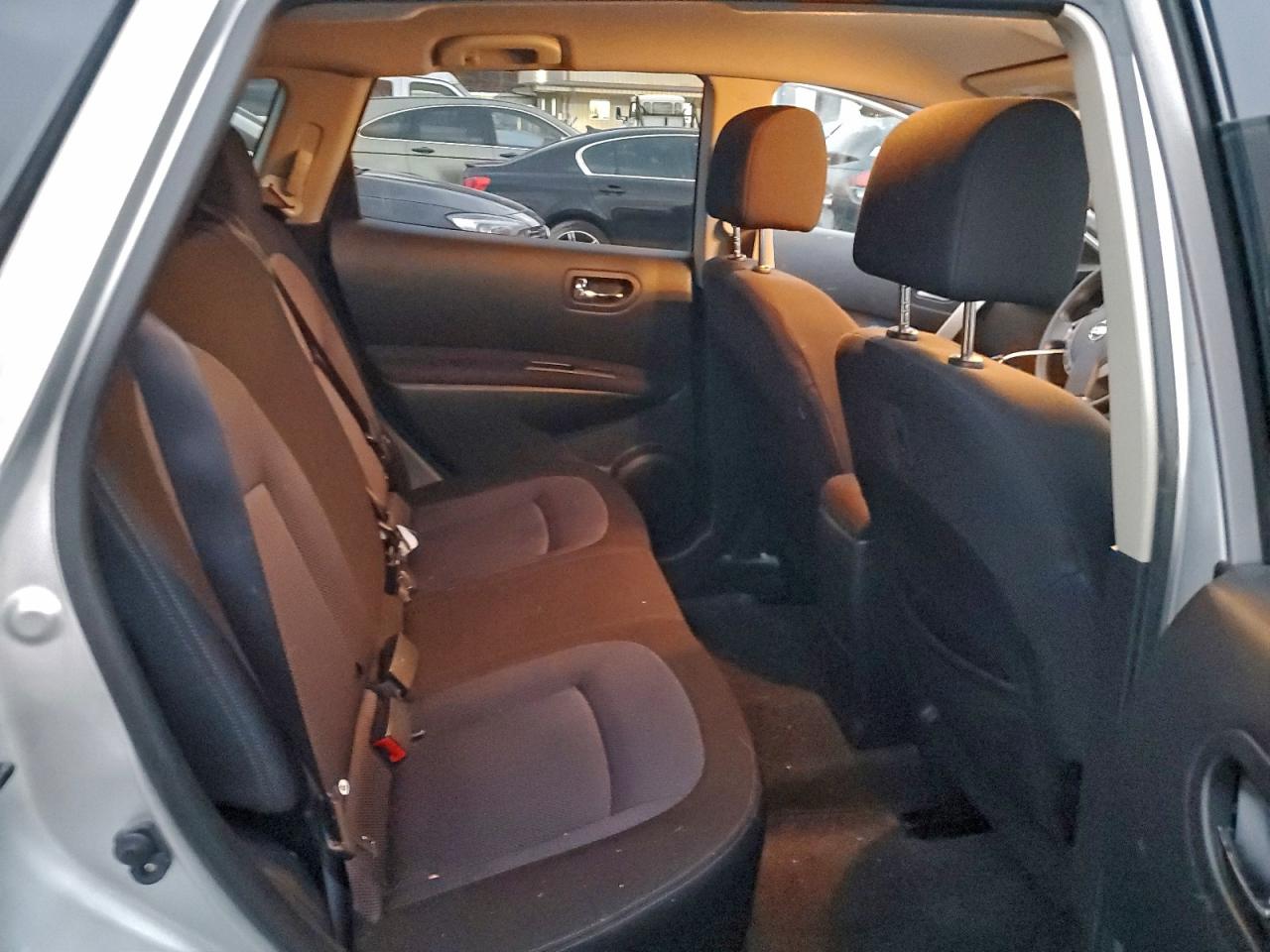 2011 NISSAN ROGUE S photo 31
