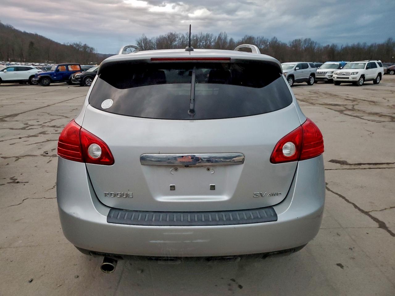 2011 NISSAN ROGUE S photo 16