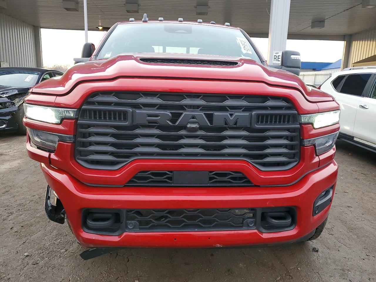 2026 RAM 2500 TRADESMAN photo 9