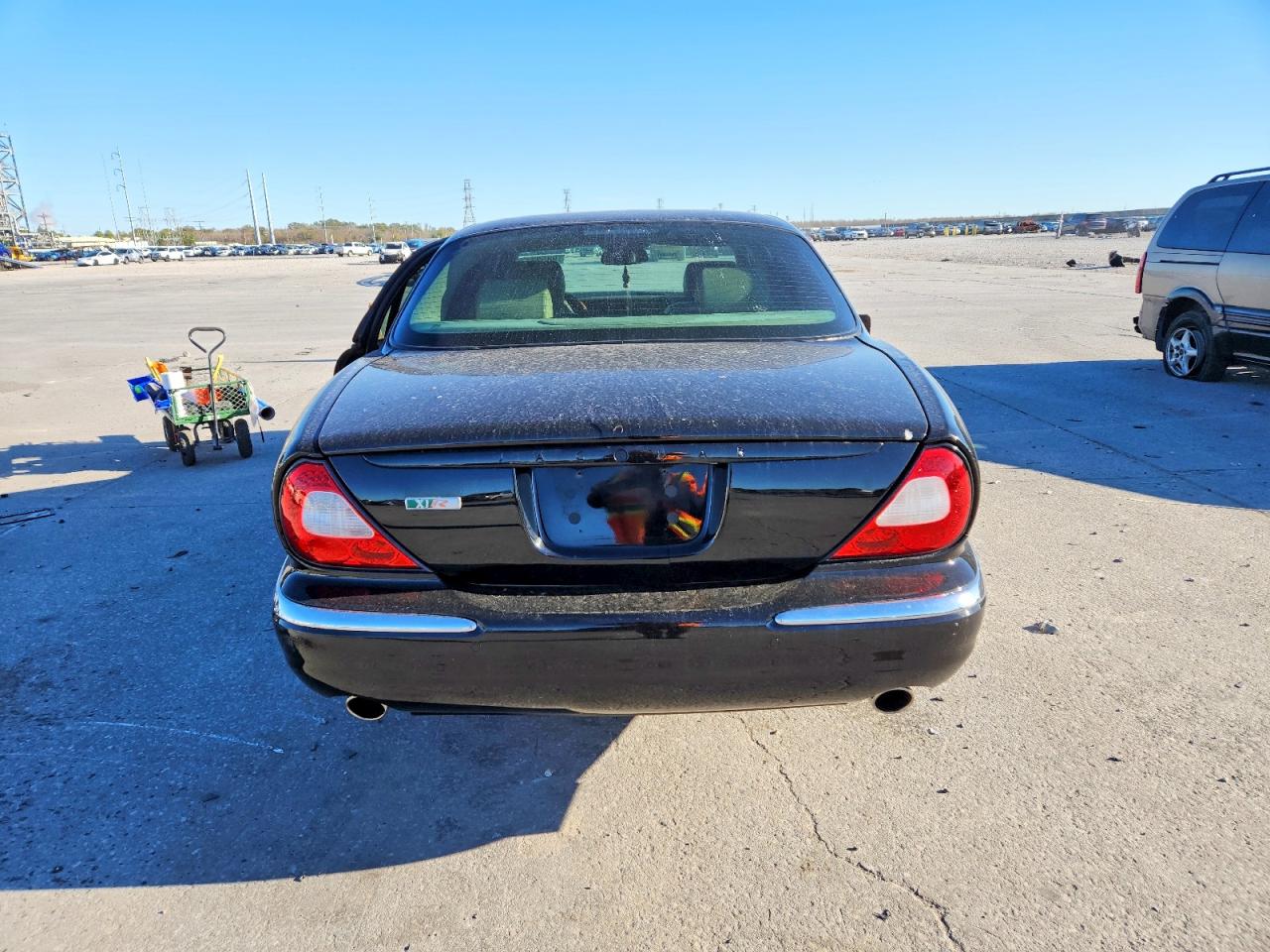 2005 JAGUAR XJR photo 6