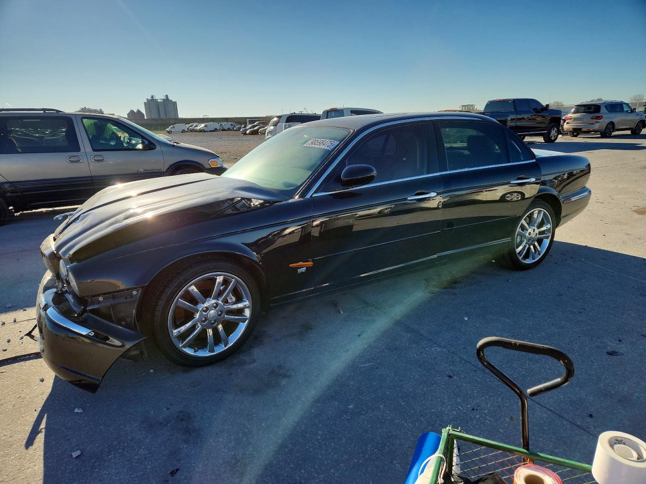 2005 JAGUAR XJR