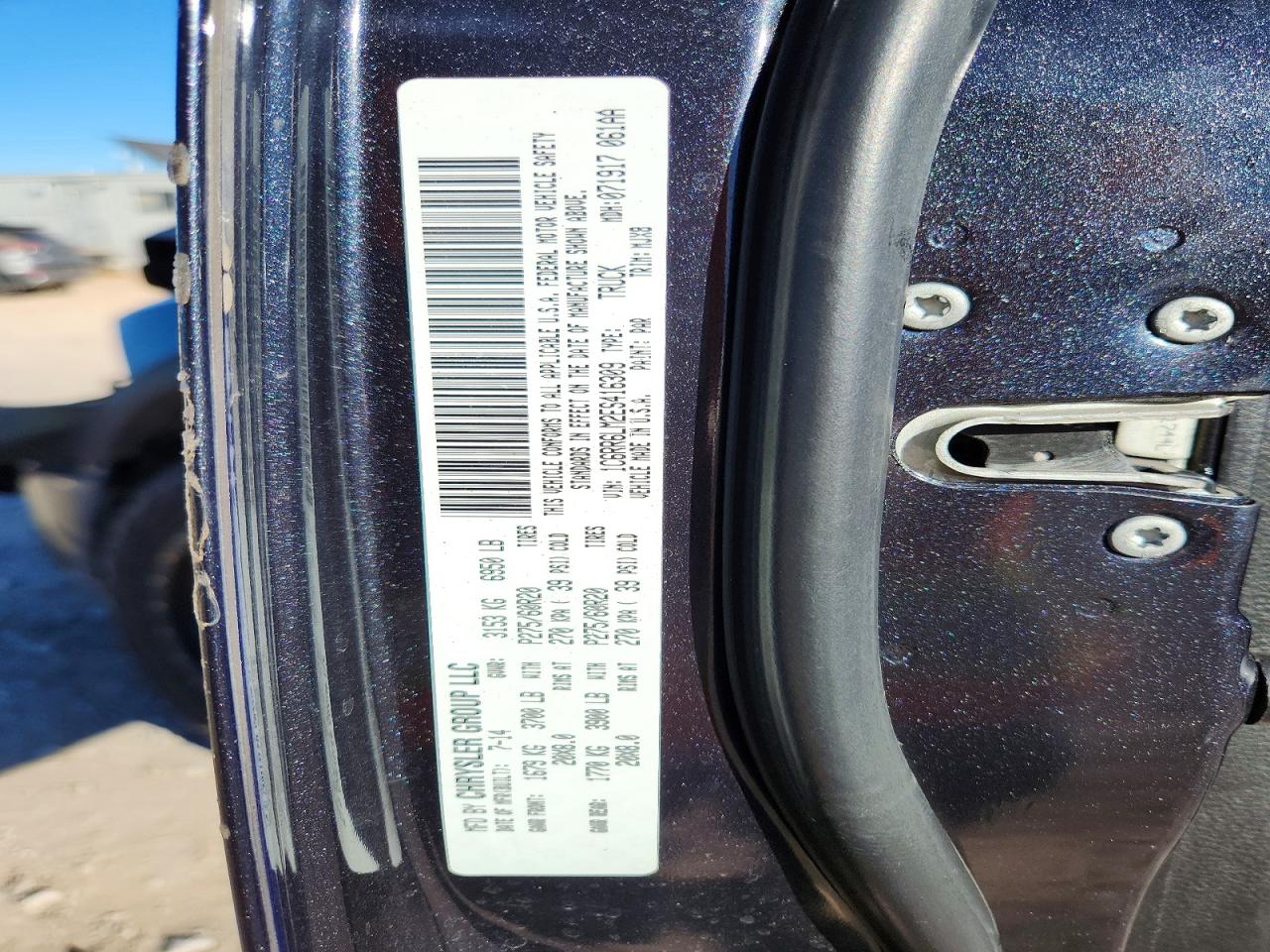 2014 RAM 1500 SLT photo 12