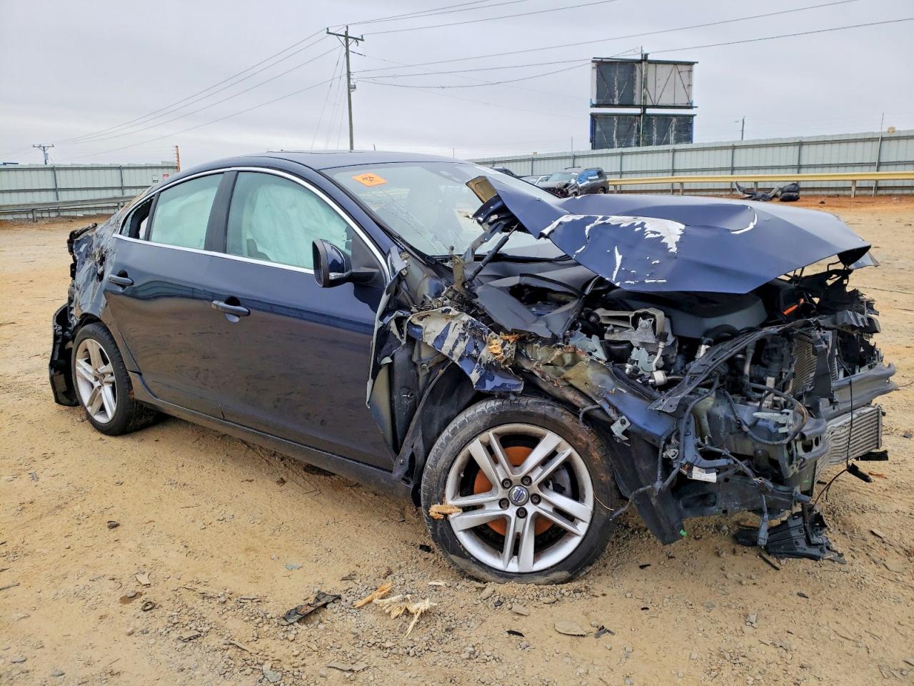 2015 VOLVO S60 PREMIER photo 10