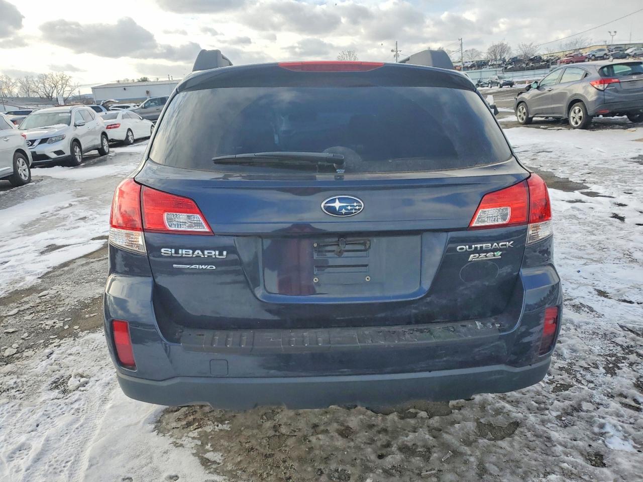 2012 SUBARU OUTBACK 2.5I PREMIUM photo 6