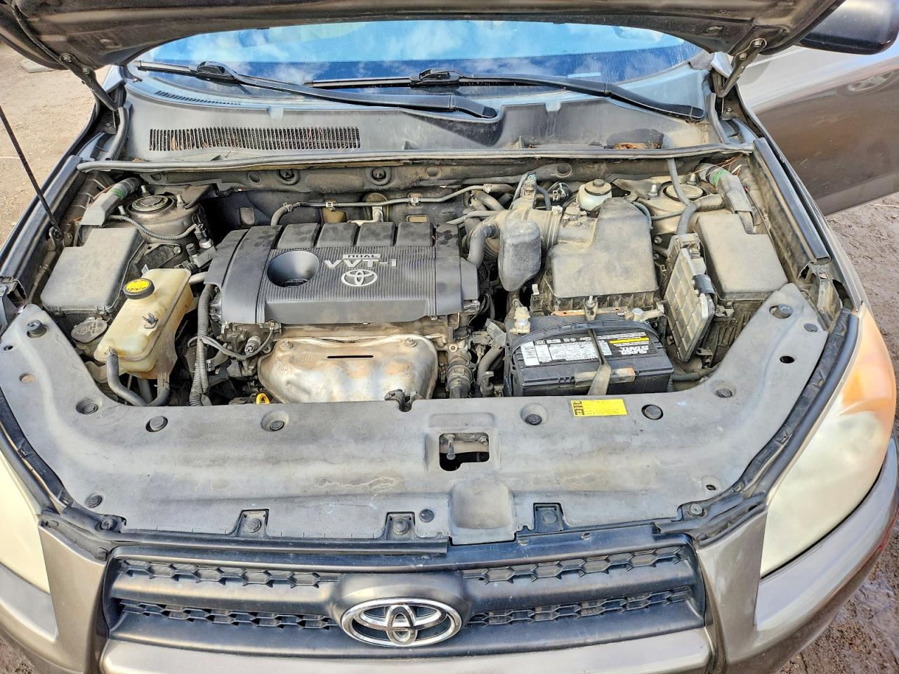 2010 TOYOTA RAV4 photo 23