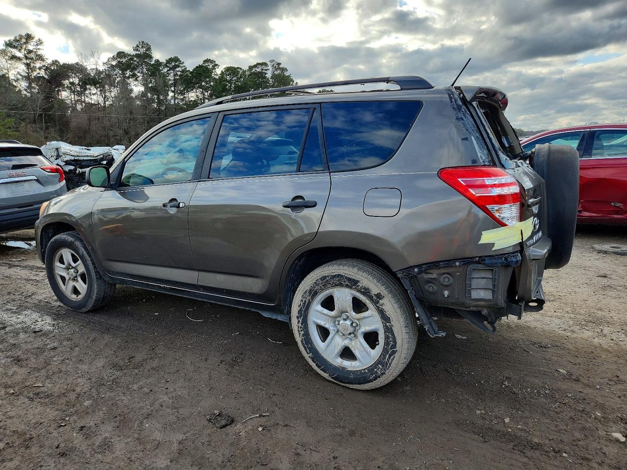 2010 TOYOTA RAV4 photo 3