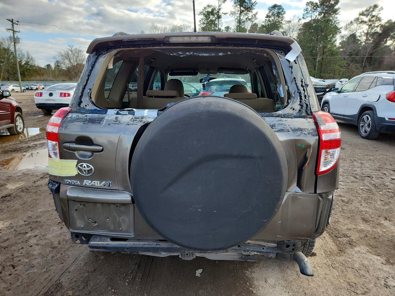 2010 TOYOTA RAV4 photo 11