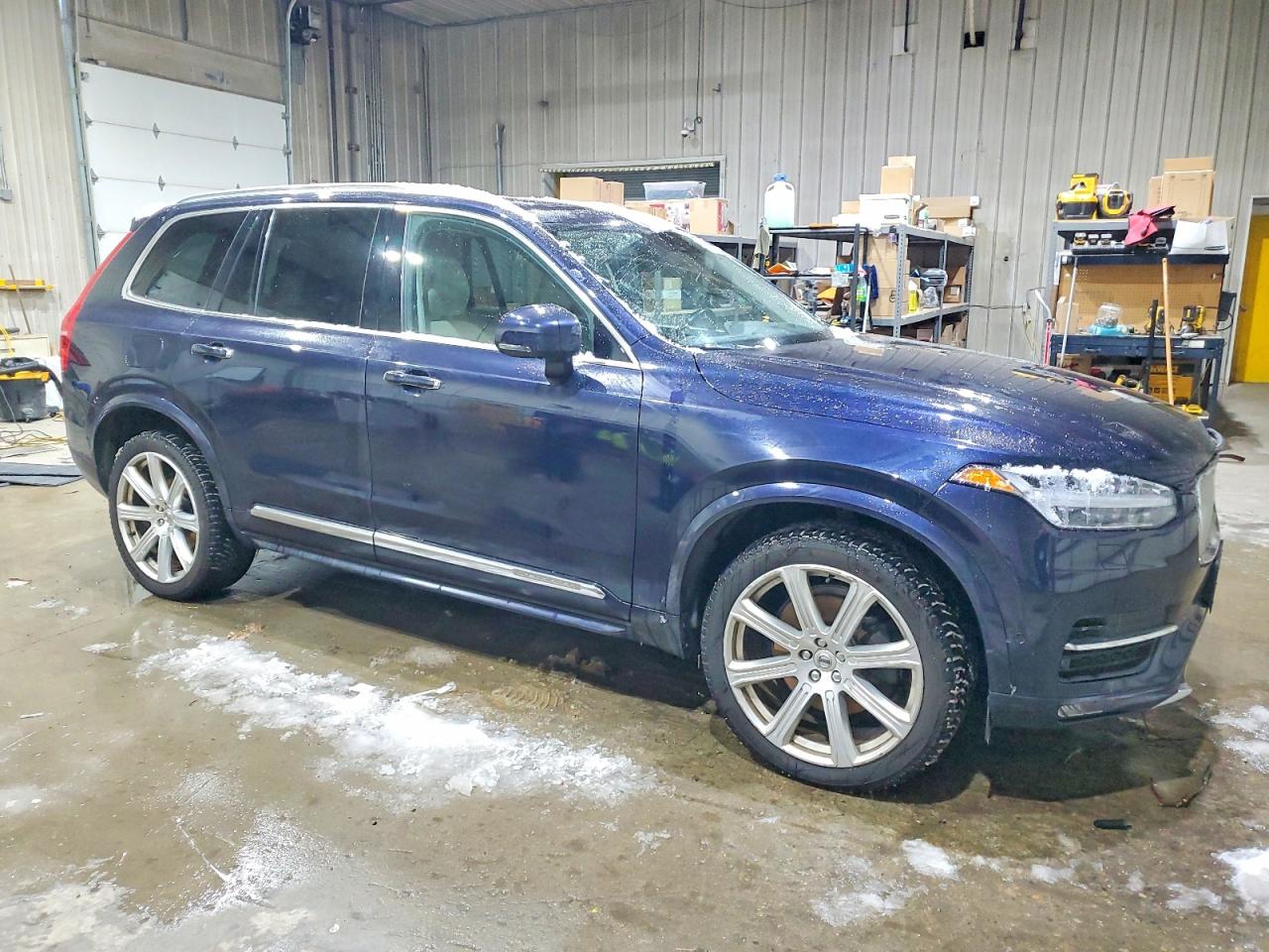 2017 VOLVO XC90 T6 photo 4
