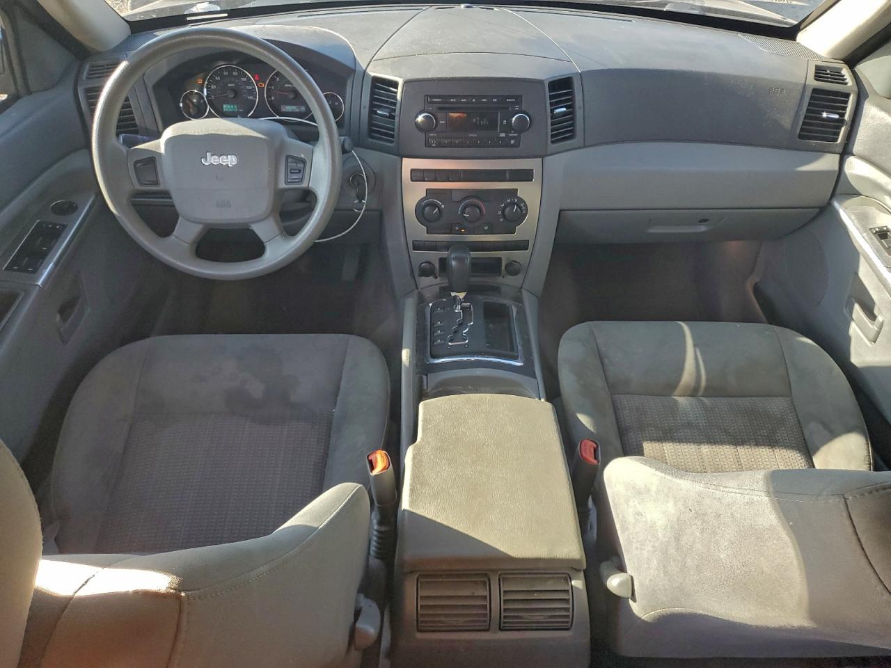 2007 JEEP GRAND CHEROKEE LAREDO photo 8
